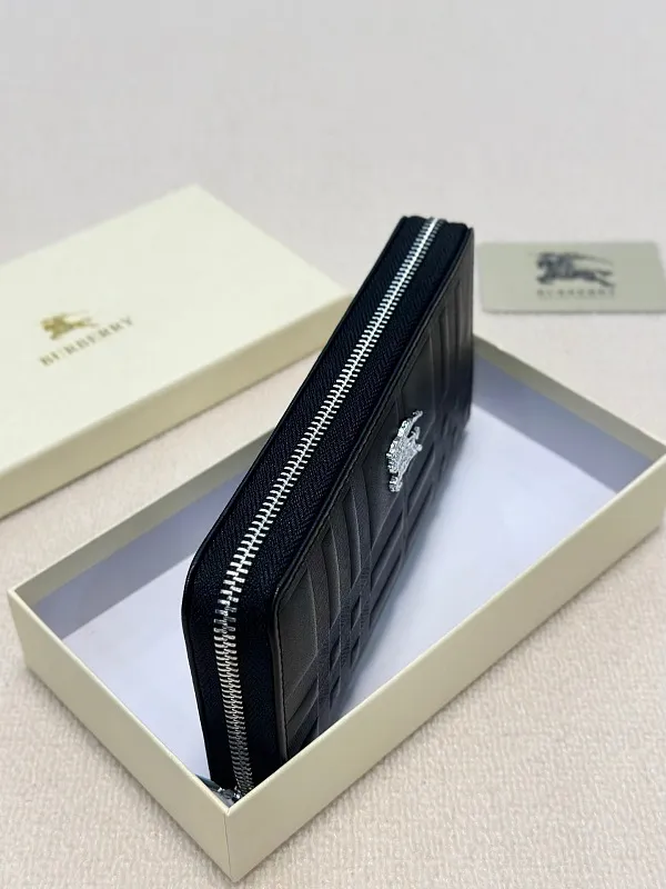 All categories Burberry wallet (Burberry) Burberry 2010