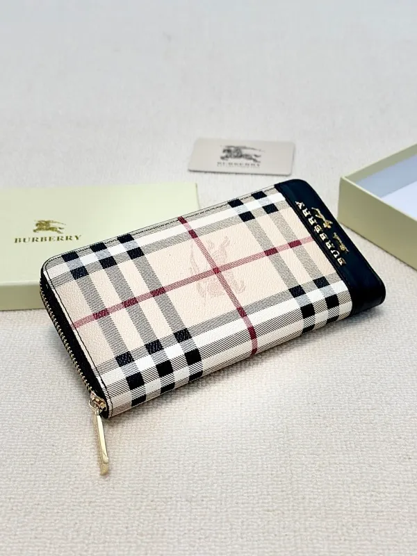 All categories Burberry wallet (Burberry) Burberry 2010