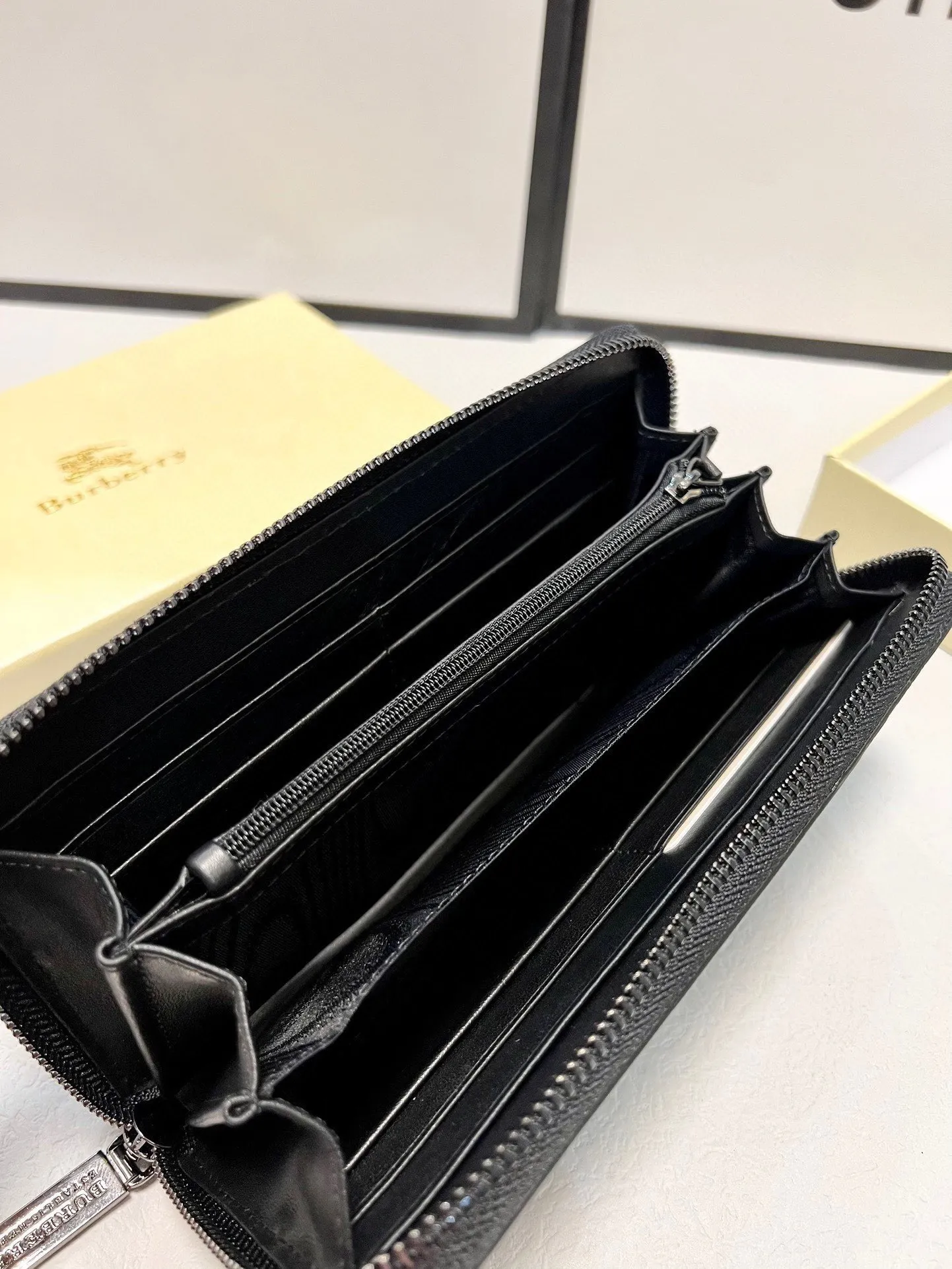 All categories Burberry wallet (Burberry) Burberry 2010