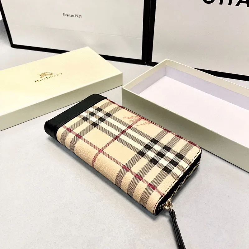All Categories Burberry Wallet Burberry 1102