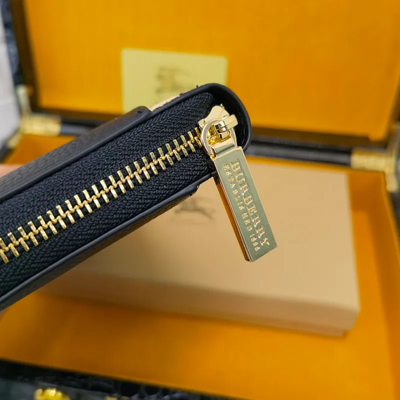All categories Burberry wallet (Burberry) Burberry 6660101