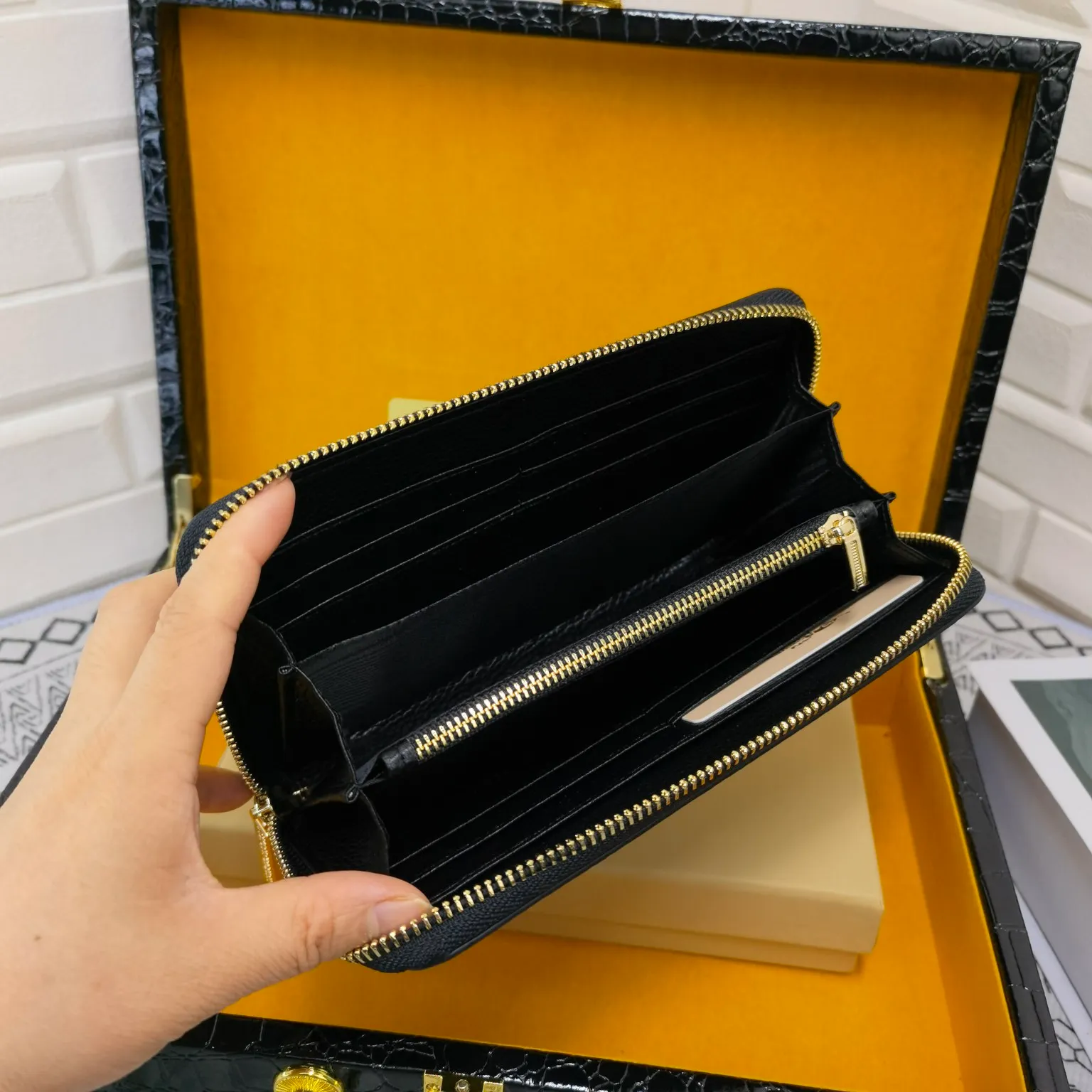 All categories Burberry wallet (Burberry) Burberry 6660101