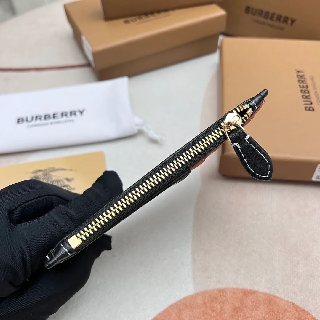 All categories Burberry wallet (Burberry) Burberry 80418371