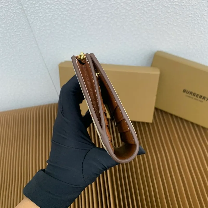 All categories Burberry wallet (Burberry) Burberry 9801