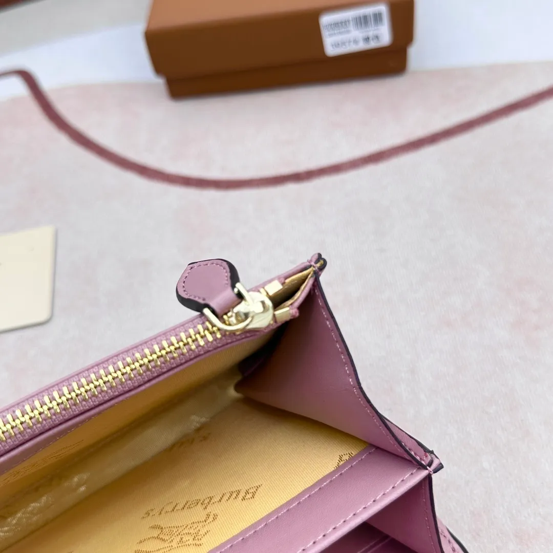 All categories Burberry wallet (Burberry) Burberry 3957