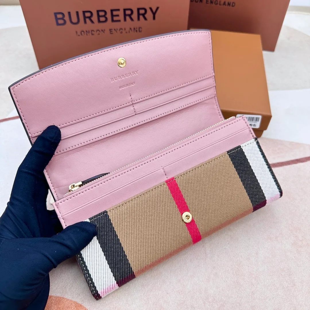 All categories Burberry wallet (Burberry) Burberry 3957