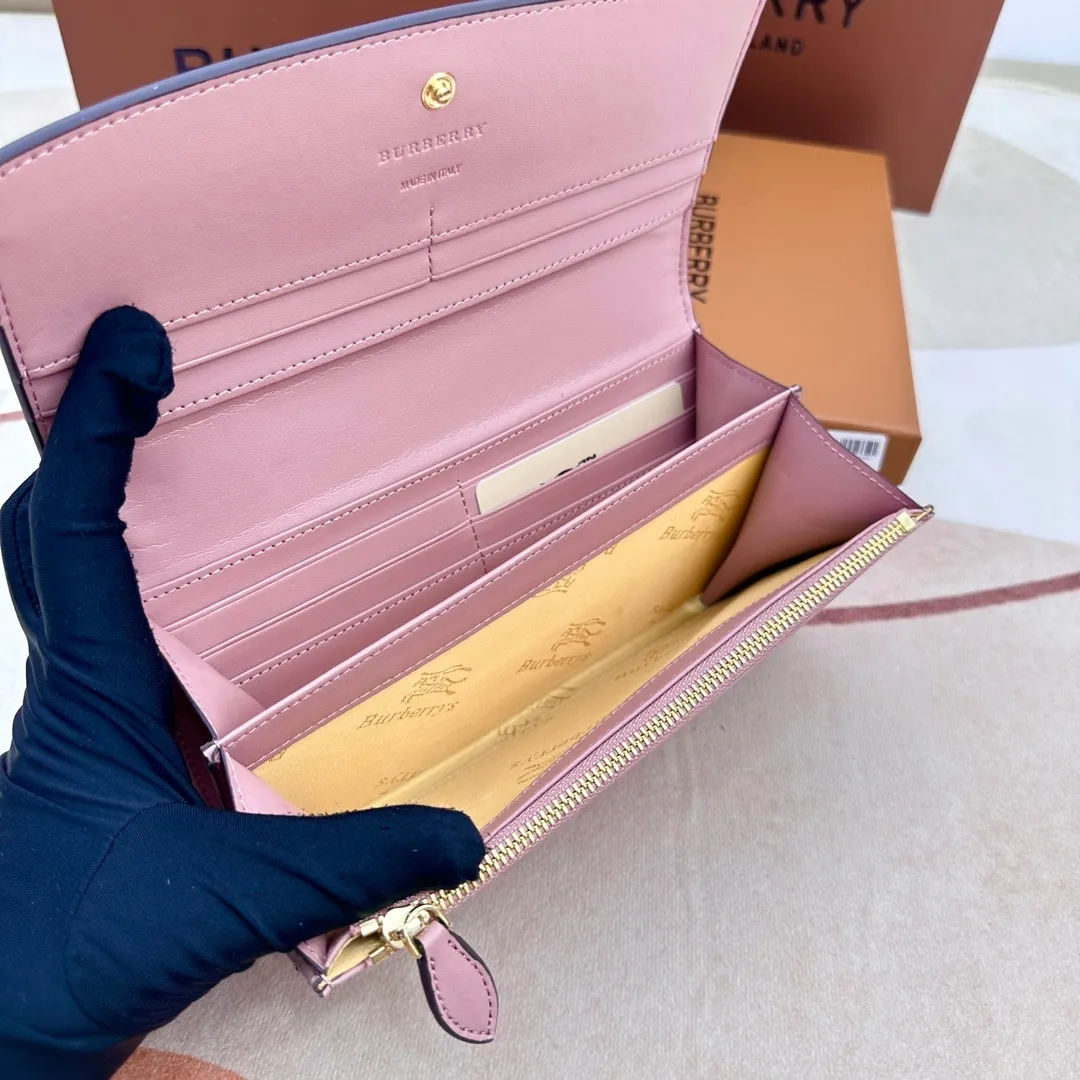 All categories Burberry wallet (Burberry) Burberry 3957