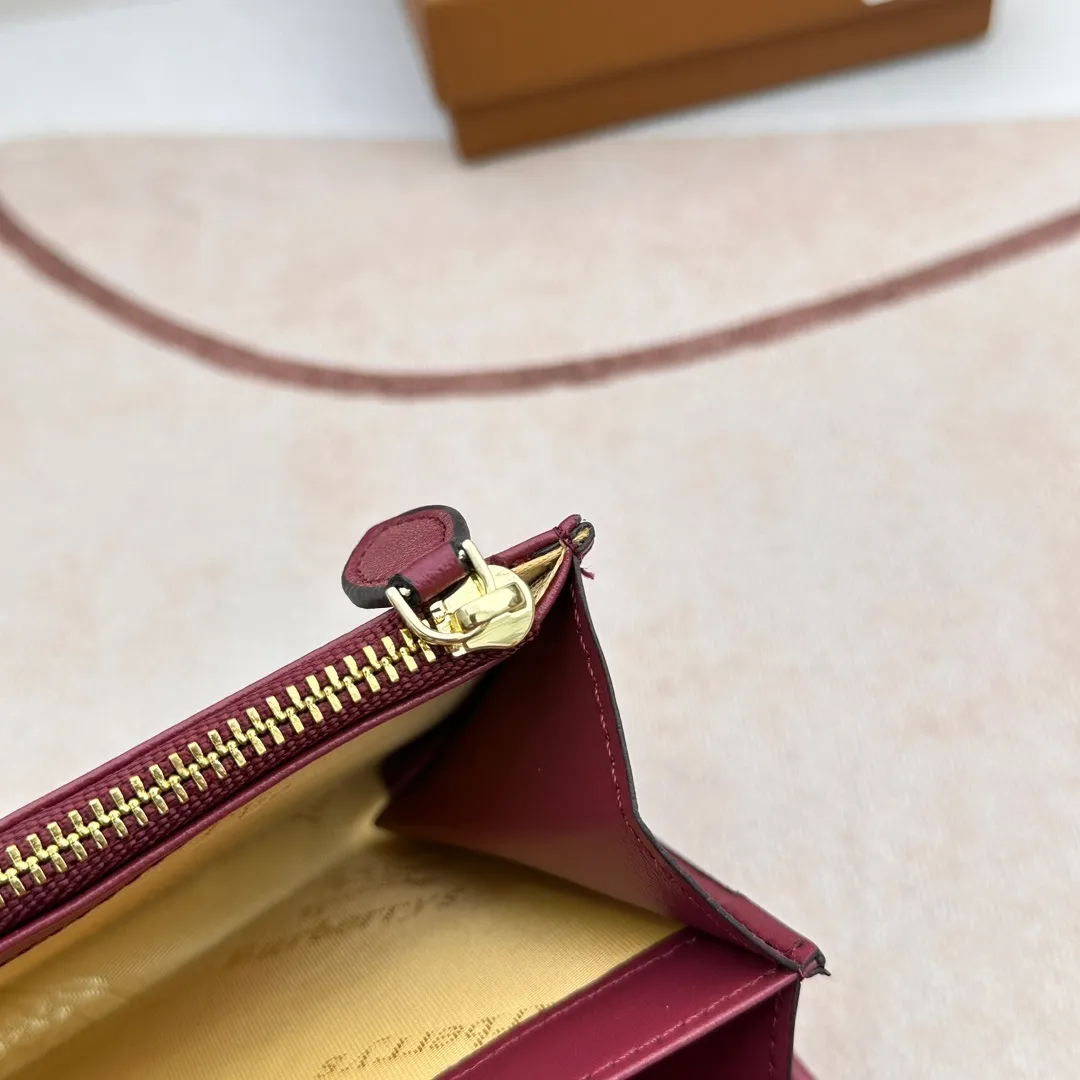 All categories Burberry wallet (Burberry) Burberry 3957