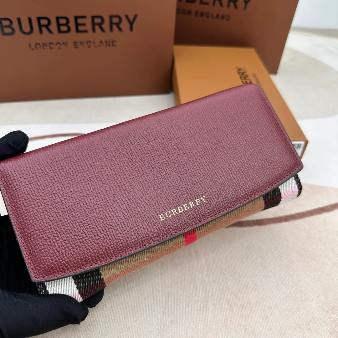 All categories Burberry wallet (Burberry) Burberry 3957