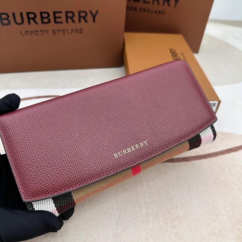 All categories Burberry wallet (Burberry) Burberry 3957