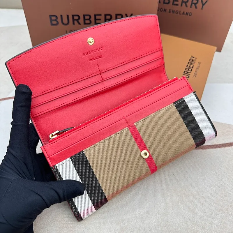 All categories Burberry wallet (Burberry) Burberry 3957