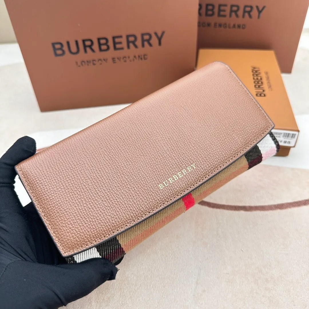 All categories Burberry wallet (Burberry) Burberry 3957