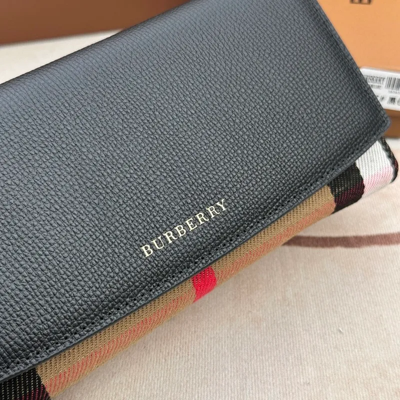 All categories Burberry wallet (Burberry) Burberry 3957