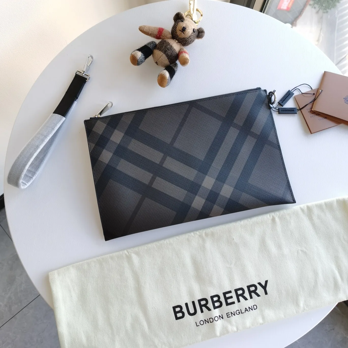 All Categories Burberry Wallet Burberry Original Order 302