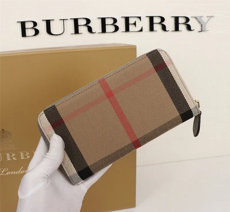 All categories Burberry wallet (Burberry) Burberry 19103