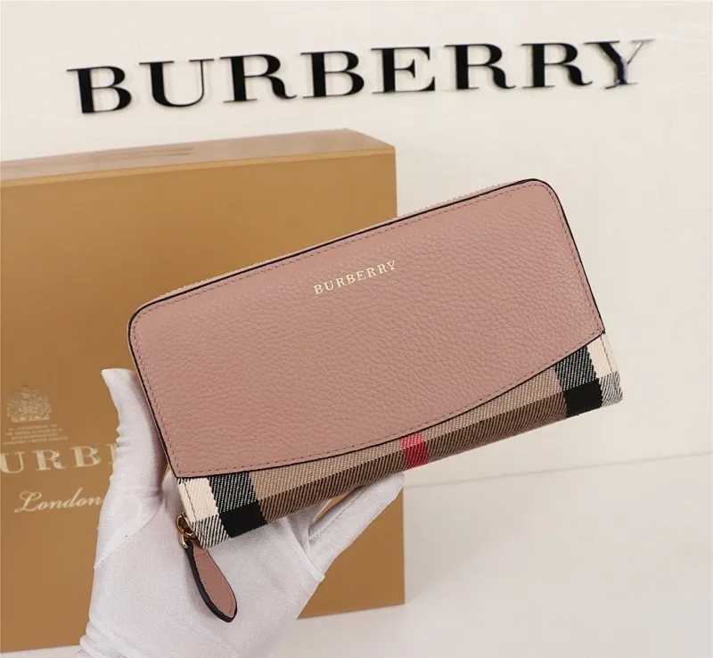 All categories Burberry wallet (Burberry) Burberry 19103