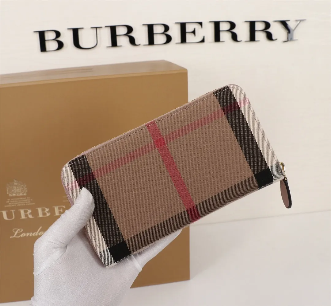 All categories Burberry wallet (Burberry) Burberry 19103