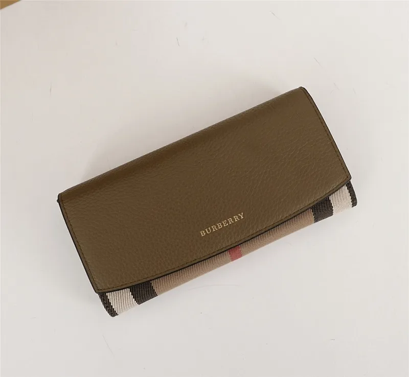 All categories Burberry wallet (Burberry) Burberry 19103