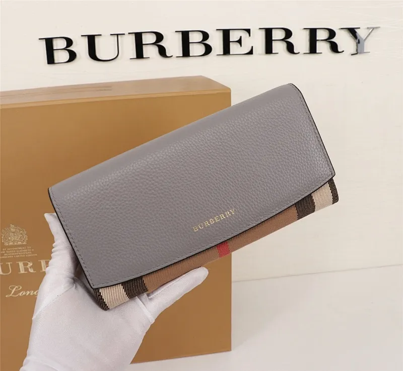 All categories Burberry wallet (Burberry) Burberry 19103