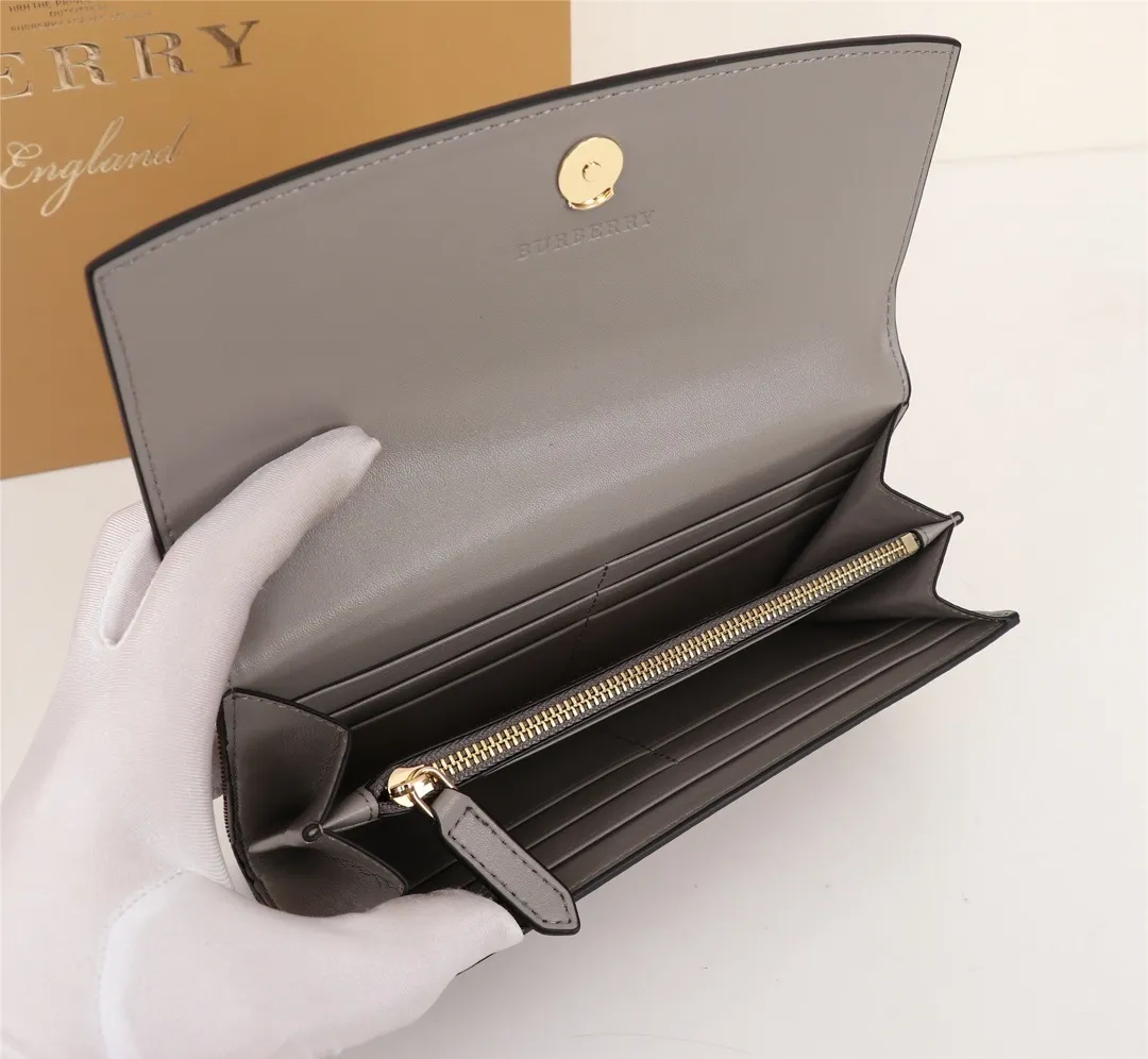 All categories Burberry wallet (Burberry) Burberry 19103