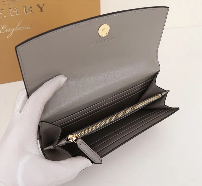 All categories Burberry wallet (Burberry) Burberry 19103