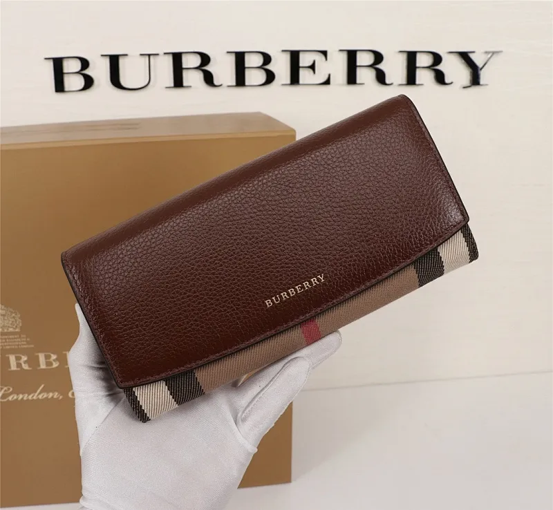 All categories Burberry wallet (Burberry) Burberry 19103