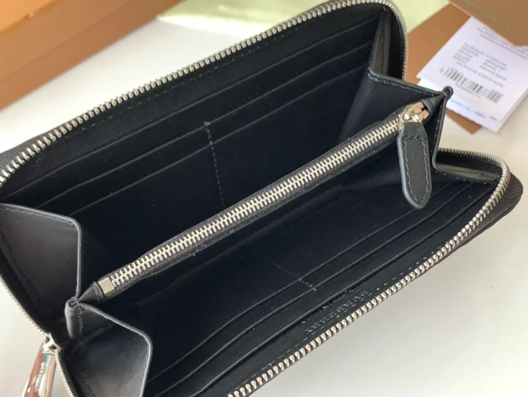 All categories Burberry wallet (Burberry) Burberry 80176521
