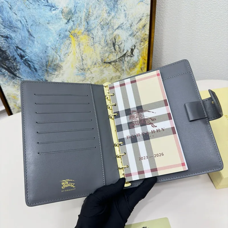 All Categories Burberry Wallet Burberry 1782