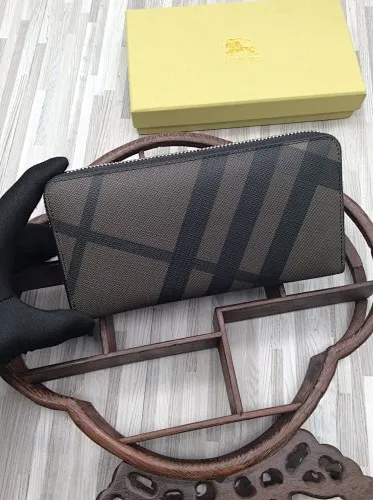 All categories Burberry wallet (Burberry) Burberry, 666040