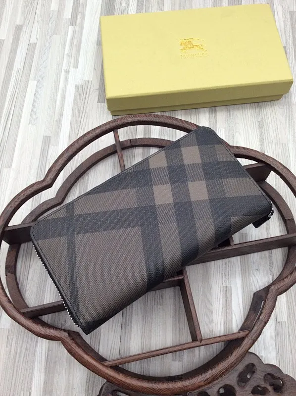 All categories Burberry wallet (Burberry) Burberry, 666040