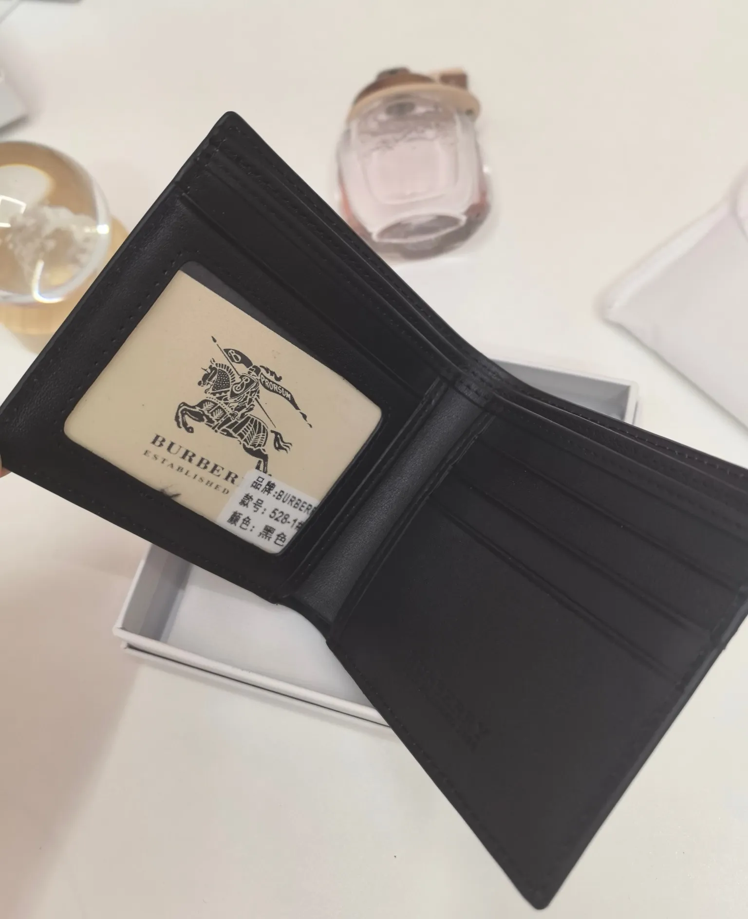 All categories Burberry wallet (Burberry) Burberry 5278-1