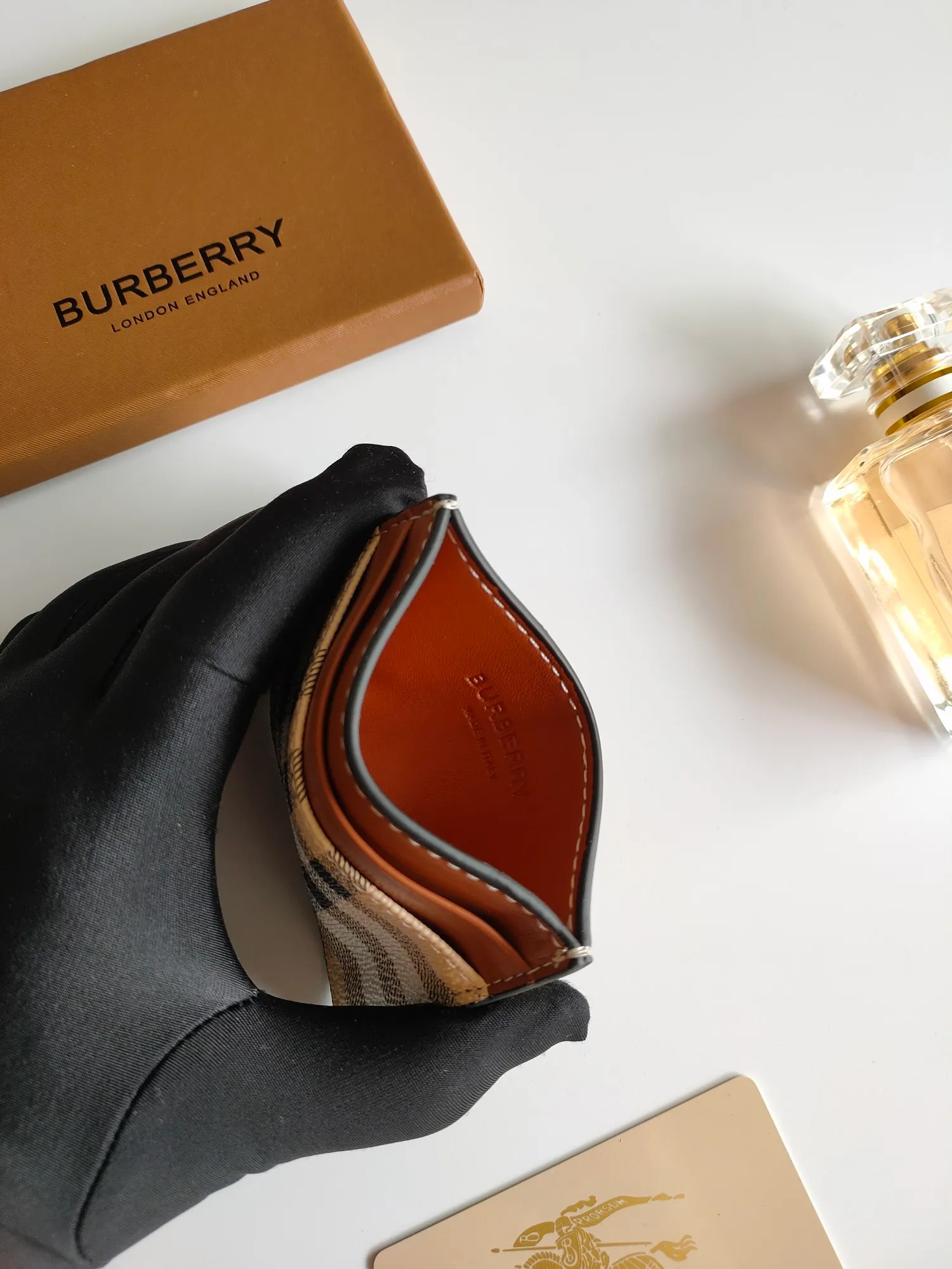 All categories Burberry wallet (Burberry) Burberry 8048