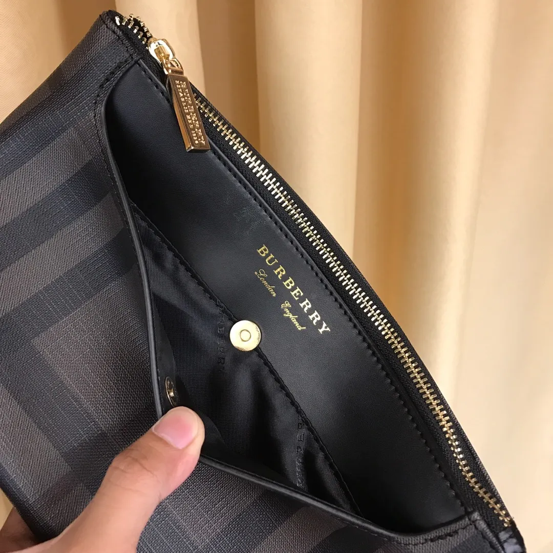 All Categories Burberry Wallet Burberry 381-5