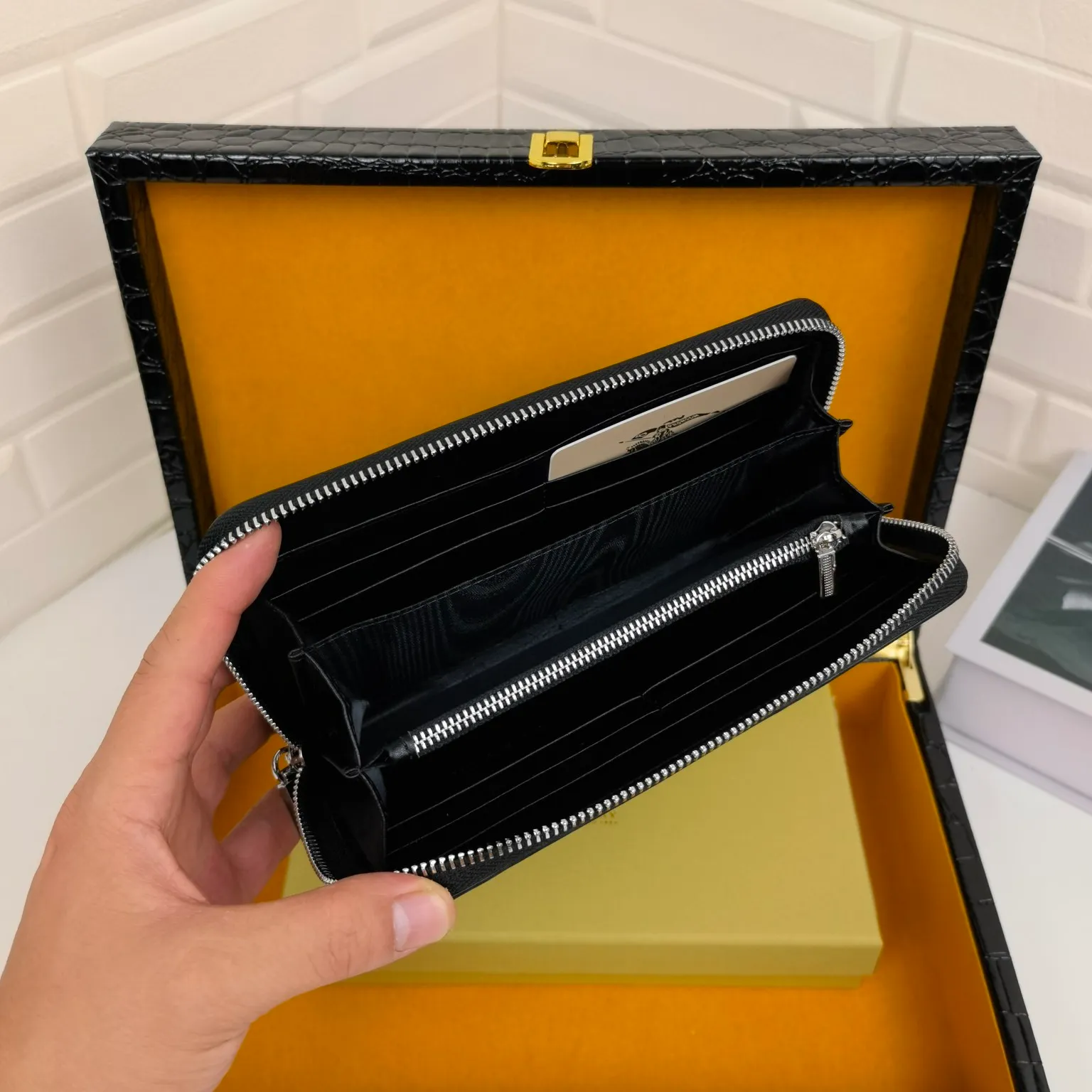 All categories Burberry wallet (Burberry) Burberry 666040