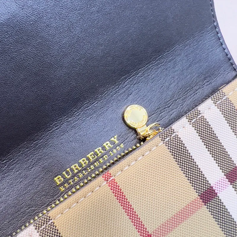 All categories Burberry wallet (Burberry) Burberry 1185