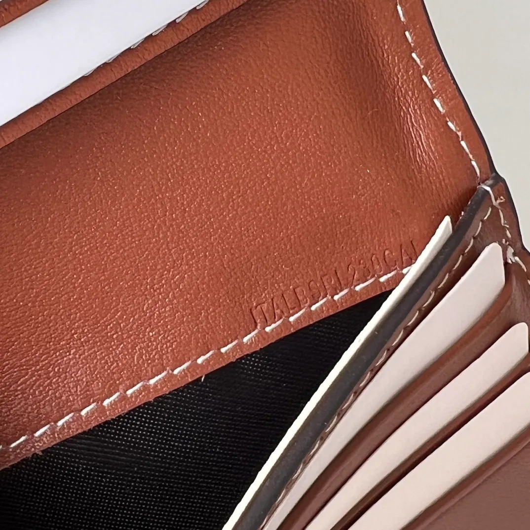 All categories Burberry wallet (Burberry) Burberry 80739801