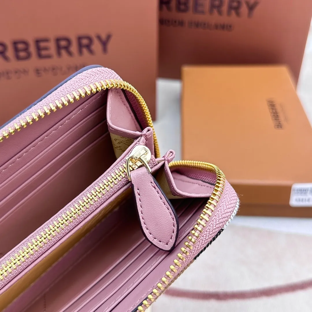 All categories Burberry wallet (Burberry) Burberry 3341