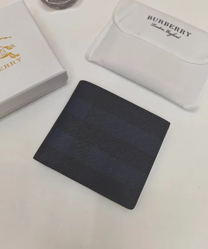 All categories Burberry wallet (Burberry) Burberry 527-1