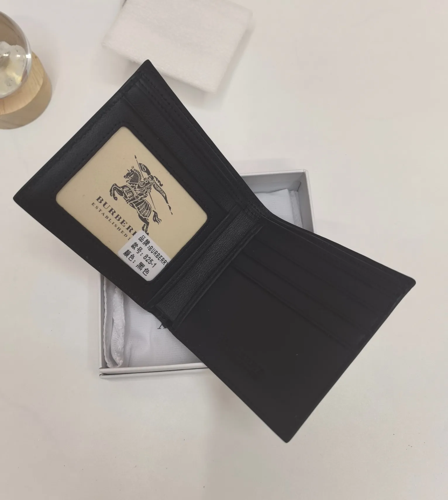 All categories Burberry wallet (Burberry) Burberry 825-1