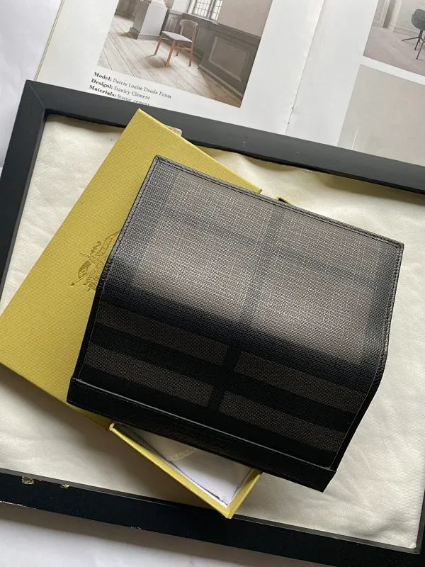 All categories Burberry wallet (Burberry) Burberry 625