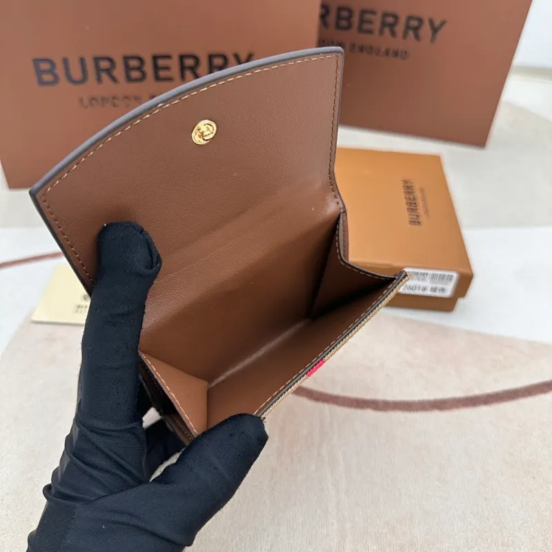 All Categories Burberry Wallet Burberry 2601