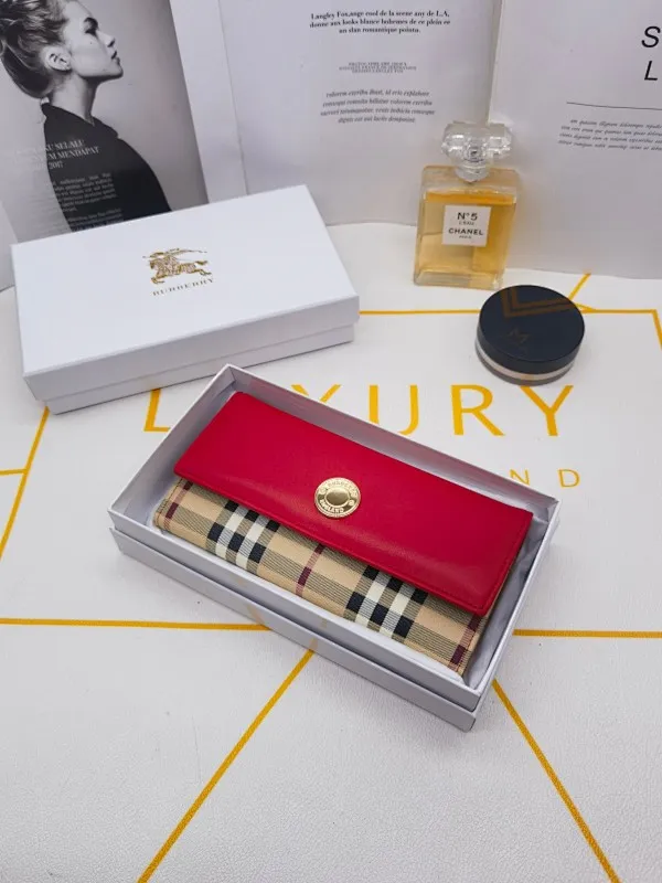 All categories Burberry wallet (Burberry) Burberry 8300