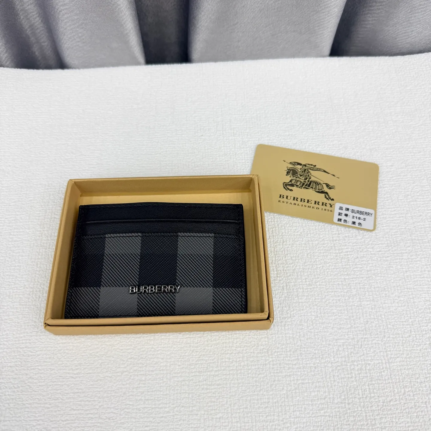 All Categories Burberry Wallet Burberry 218-2