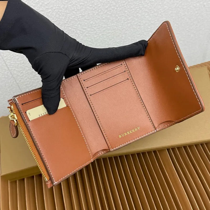 All categories Burberry wallet (Burberry) Burberry 4141