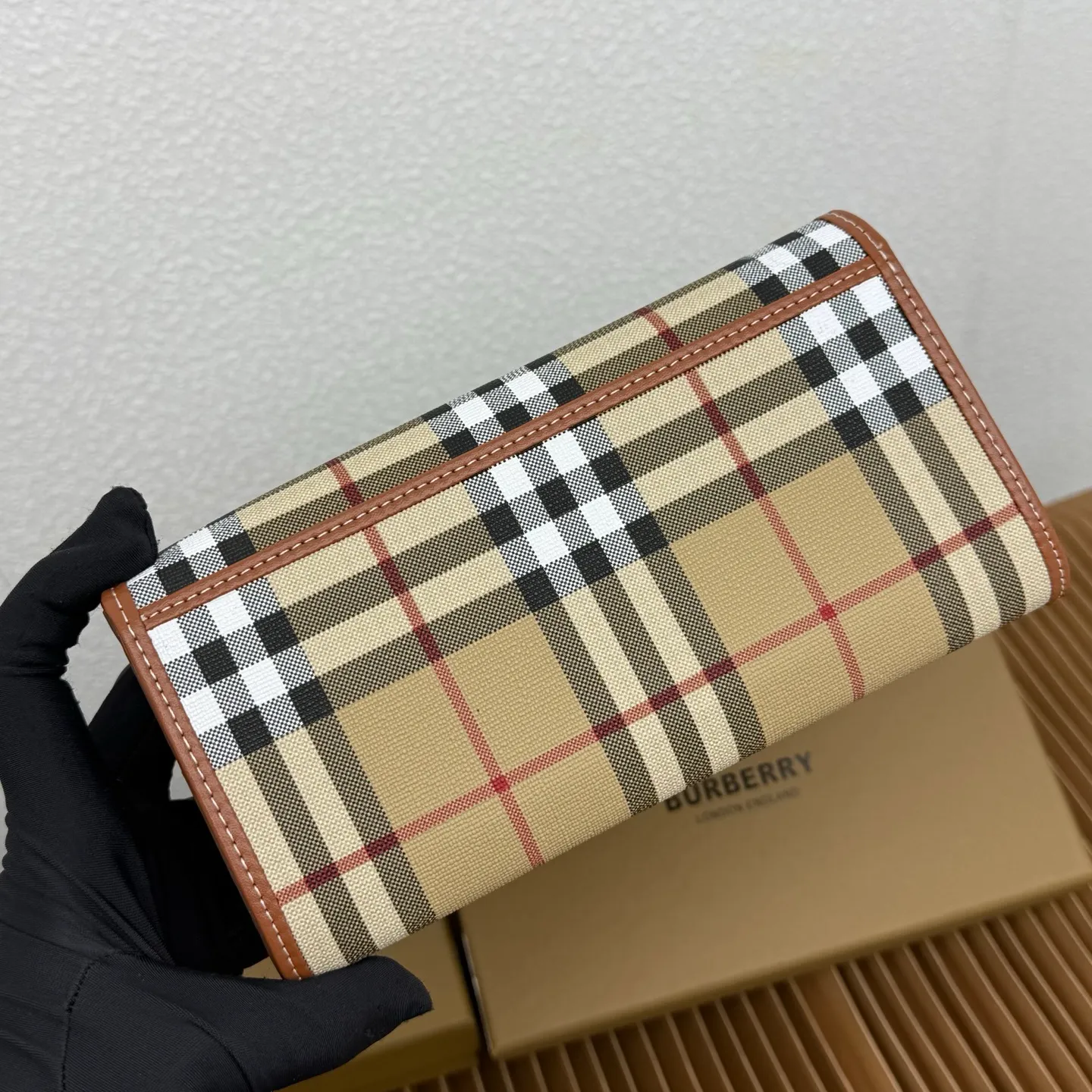 All categories Burberry wallet (Burberry) Burberry 4141
