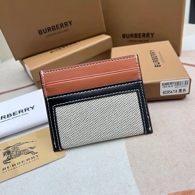 All categories Burberry wallet (Burberry) Burberry 80395471