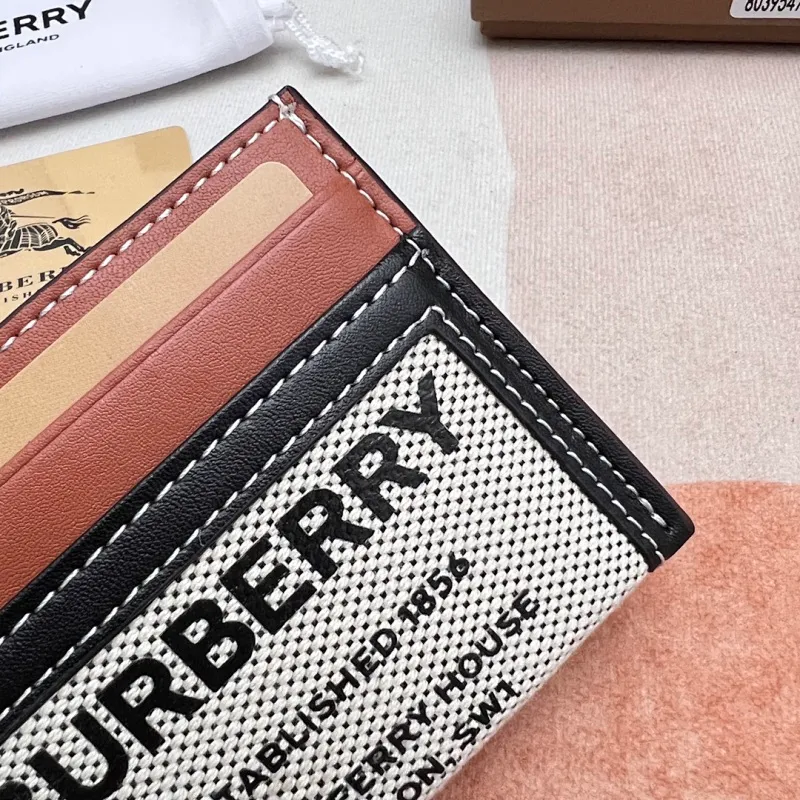 All categories Burberry wallet (Burberry) Burberry 80395471