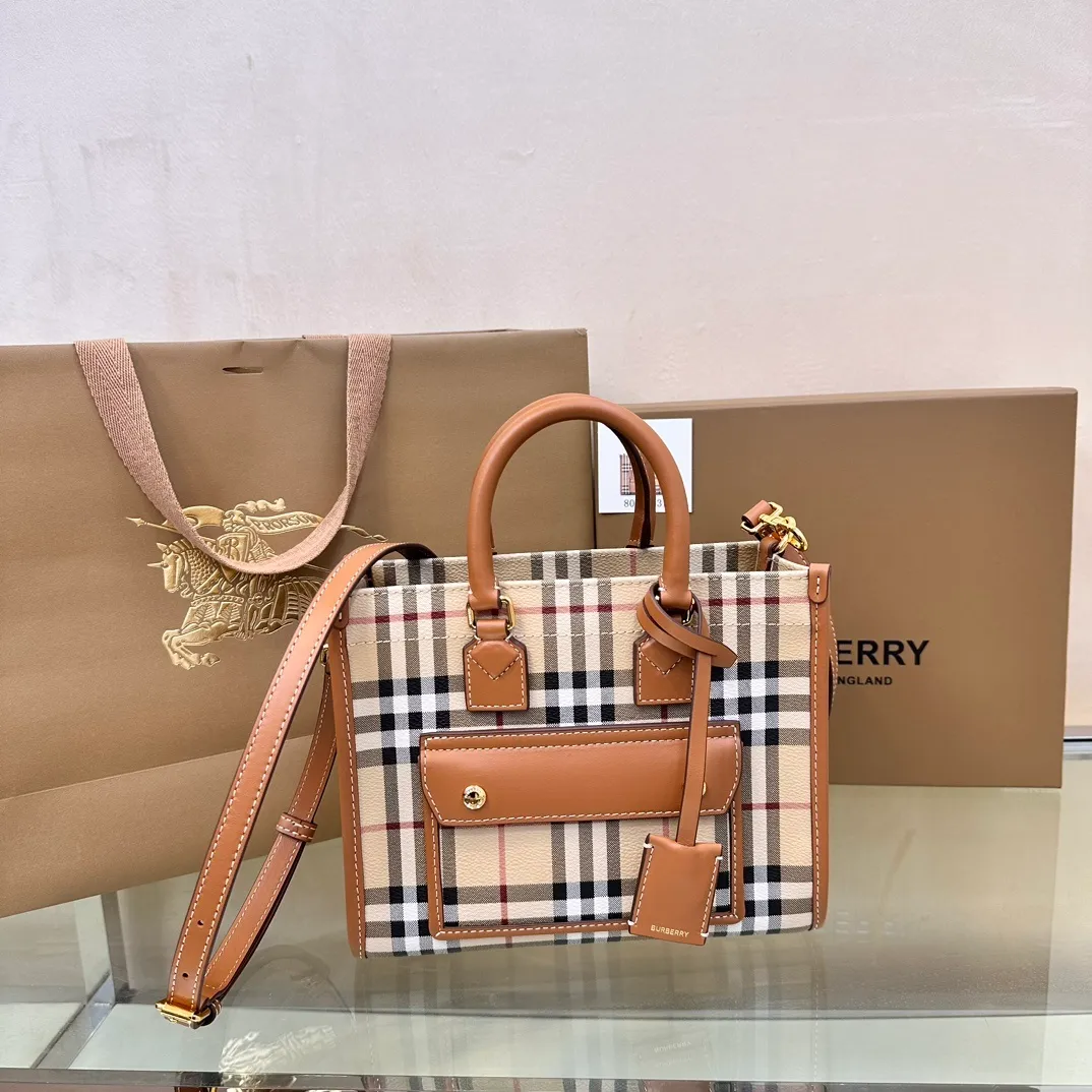 All Categories Official Website "Brand Women's Bags" Women's Bags 💙 Burberry 2025 New Burberry Crossbody Bag