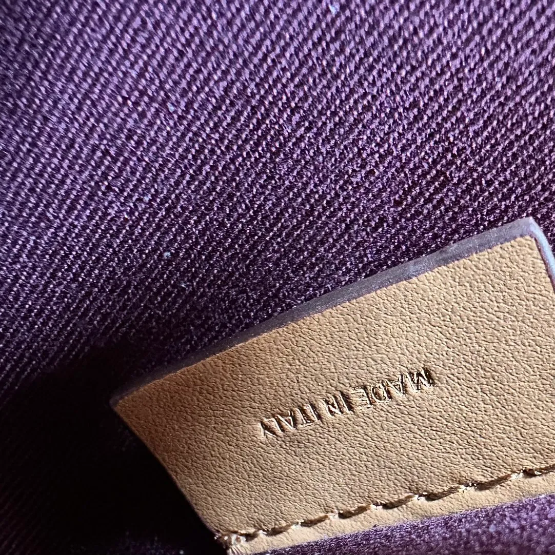 All Categories Official Website "Brand Women's Bags" Women's Bags 💙 Burberry 2025 New Burberry Crossbody Bag