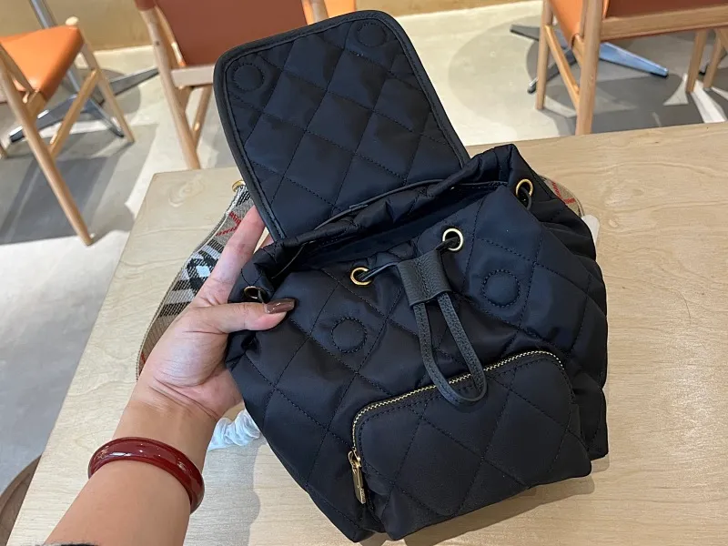 All categories Burberry women's bags (Burberry) Burberry 53961